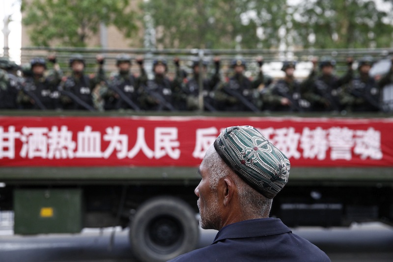 Pakistan says will help China fight Muslim Uighurs