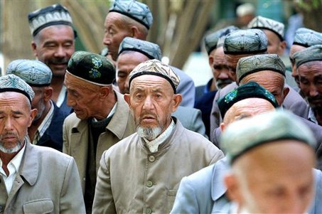 uighur xinjiang muslim uighurs religion china chinese population uyghurs ethnic lack integration radicalization restrictions lead muslims dou men 