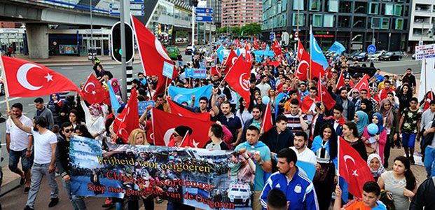 China accuses Turkey of aiding Uighurs