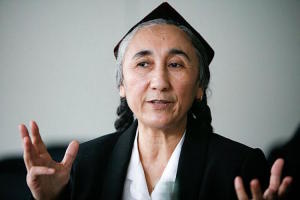 TAIPEI, Taiwan -- Uighur activist Rebiya Kadeer has accepted the invitation to visit Taiwan 2017