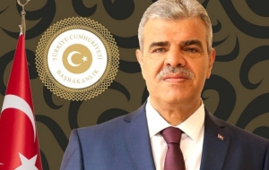 土耳其副总理维伊斯·卡伊纳克表示 Başbakan Yardımcısı Veysi Kaynak